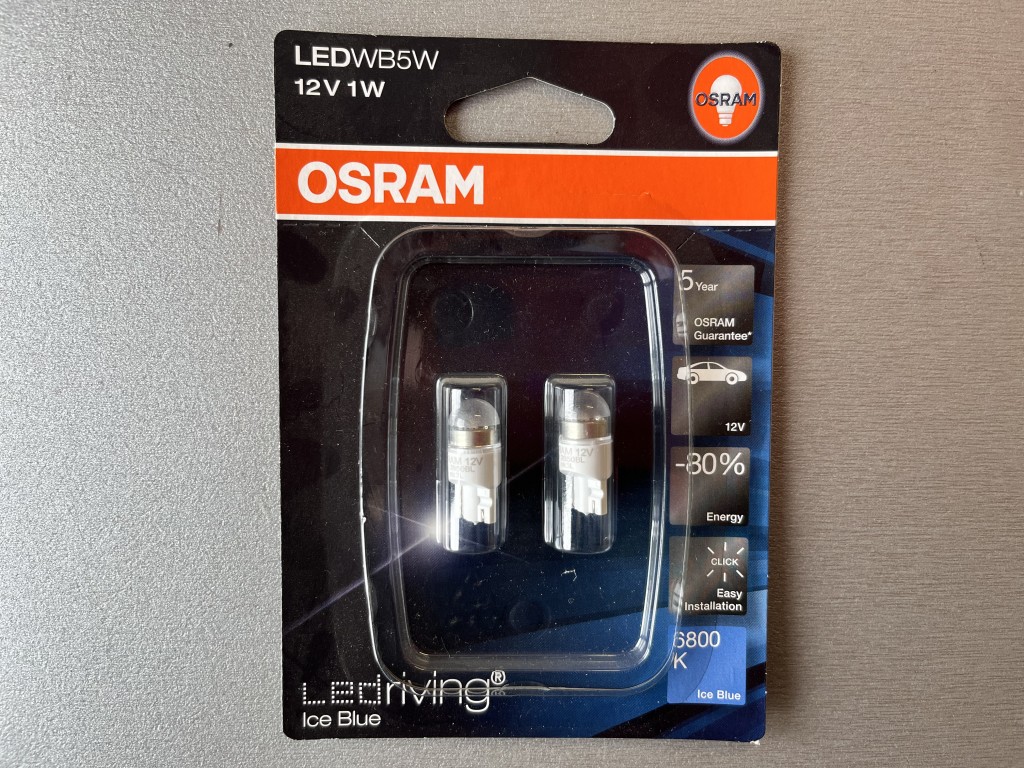 Светодиодные лампы W5W Osram Blue 12V 6800K