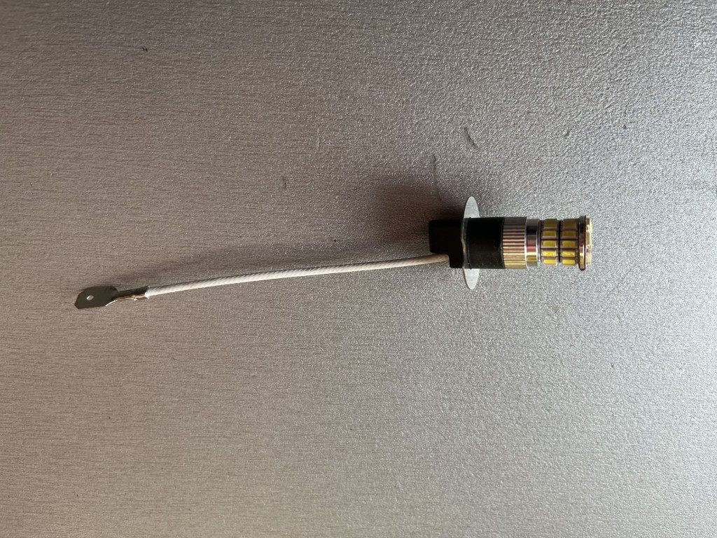 Светодиодная лампа Н3 9-40V
