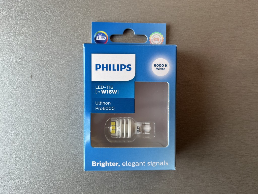 Светодиодные лампы W16W Philips Ultinon Pro6000 6000K 12V