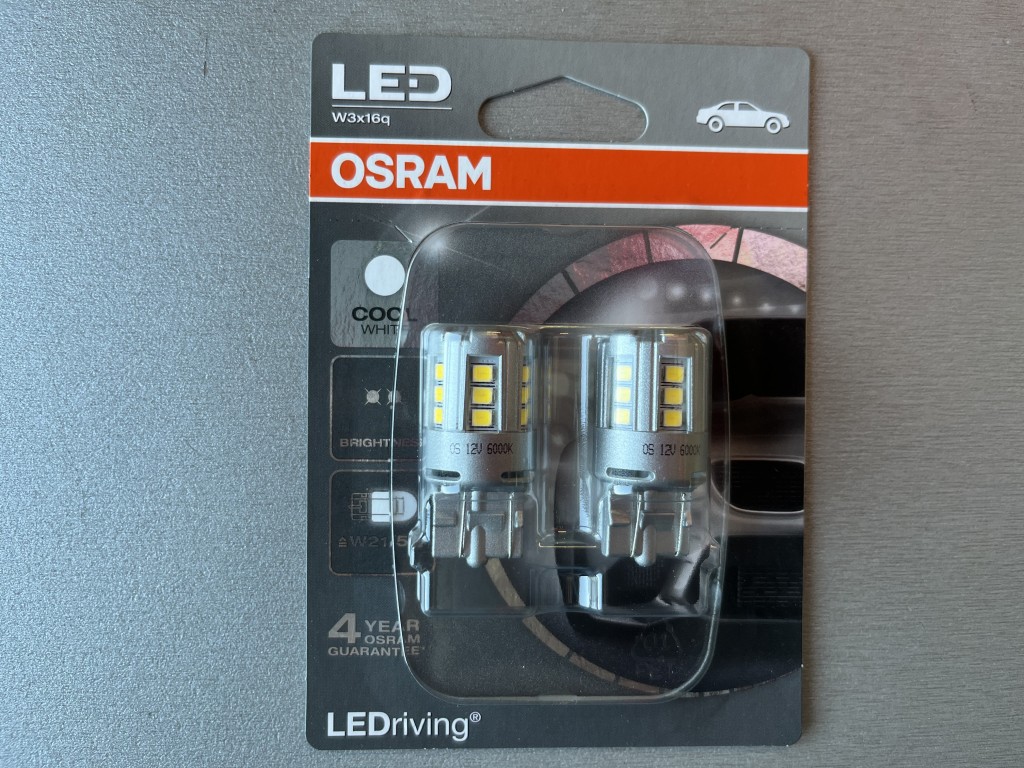 Светодиодная лампа W21/5W Osram Ledriving Cool White 12V