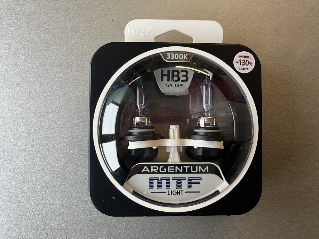 Комплект галогеновых ламп HB3 MTF Argentum +130% 3300K 12V 65W
