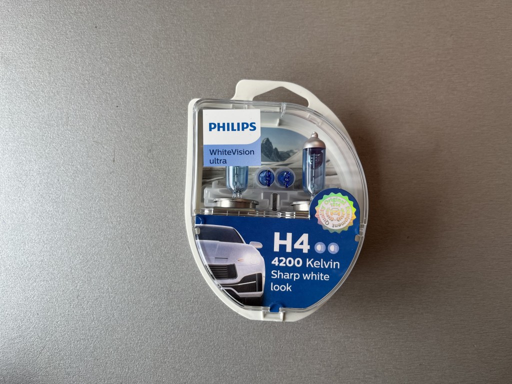 Комплект ламп Philips WhiteVision ultra +60% +W5W