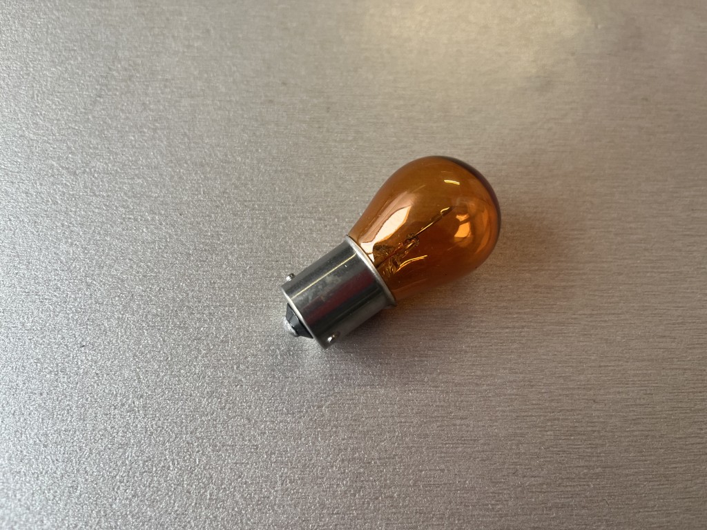 Лампа накаливания PY21W оранжевая 12V в ассортименте