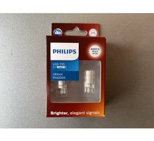 Светодиодные лампы Philips W5W Ultion Pro6000 24V Warm White